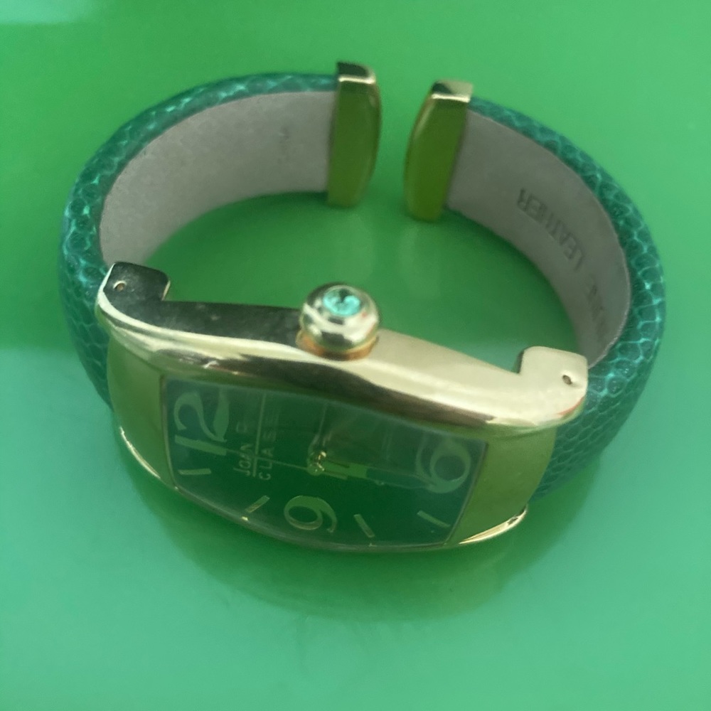 Women’s green cuff watch